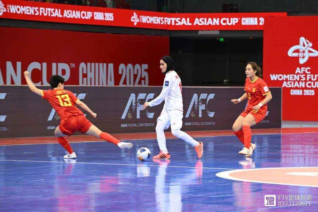 中国足球队伍国际比赛经验持续积累，战绩逐步提升